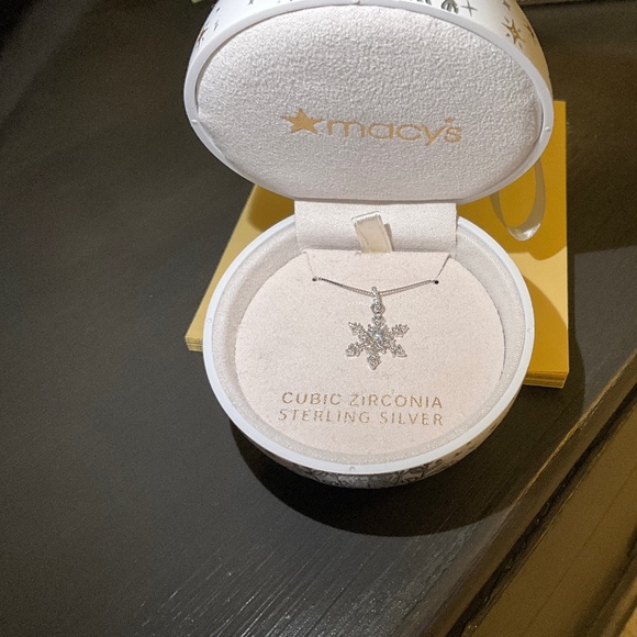 Macy's Jewelry - Macys cubic zirconia, sterling silver, snowflake necklace nwt